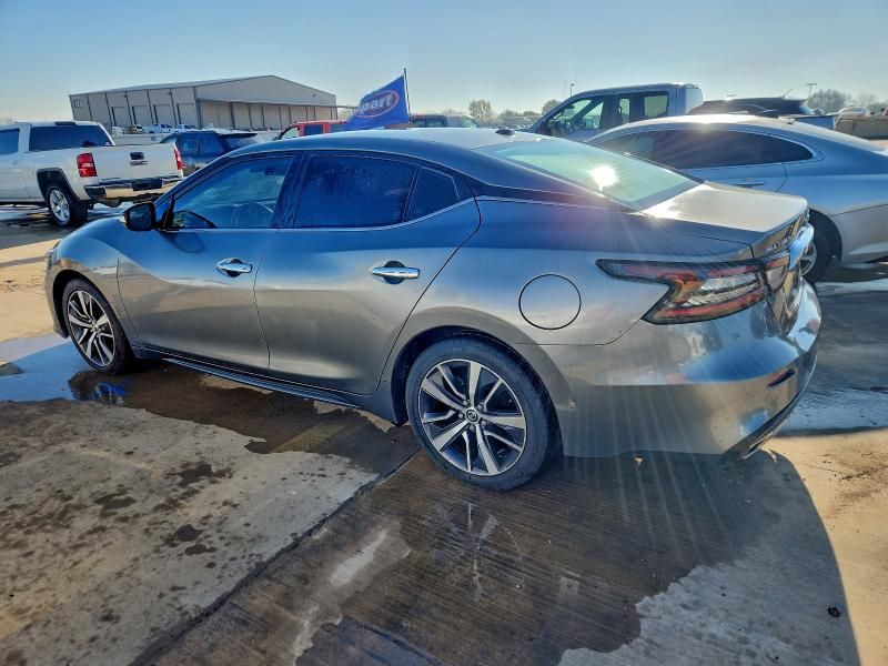 2020 Nissan Maxima sv