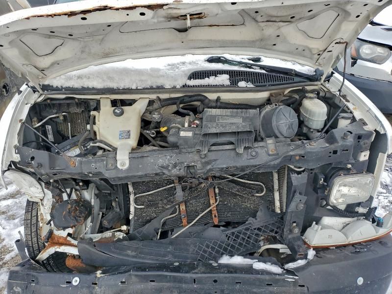 2013 Chevrolet Express 2500 Delivery Van