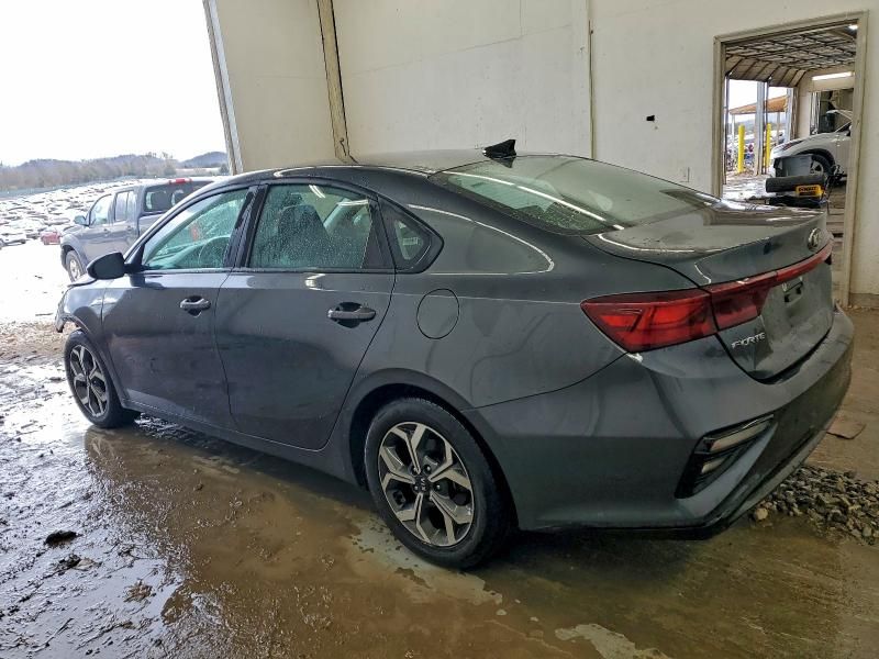 2021 KIA Forte fe