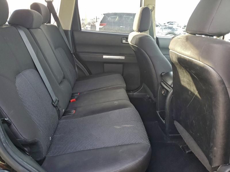 2011 Mitsubishi Endeavor ls