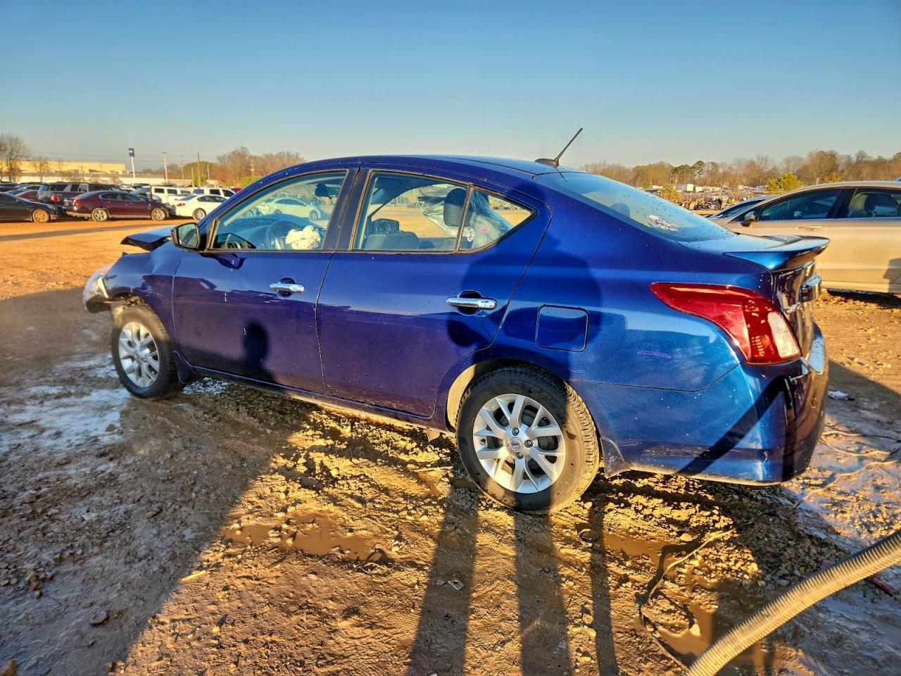 2018 Nissan Versa s