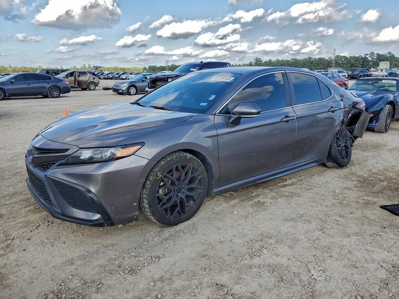 2022 Toyota Camry se