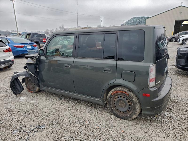 2005 Scion XB