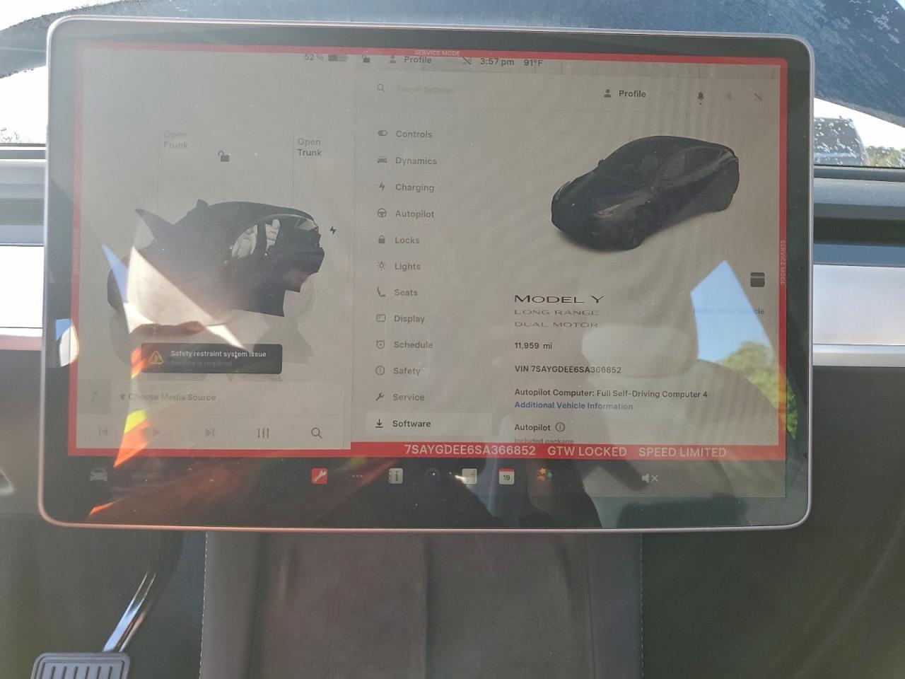 2025 Tesla Model y