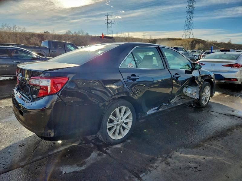 2013 Toyota Camry Hybrid