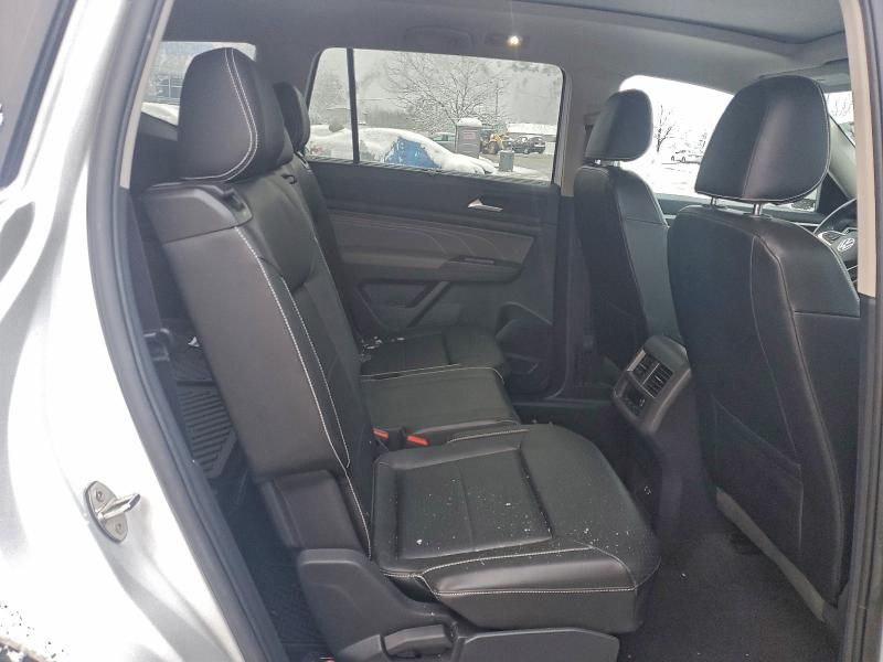 2022 Volkswagen Atlas se