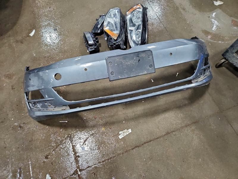 2015 Volkswagen Golf Sportwagen tdi s