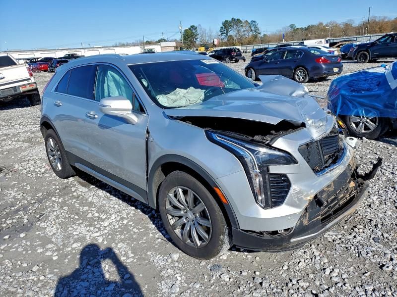 2022 Cadillac XT4 Premium Luxury