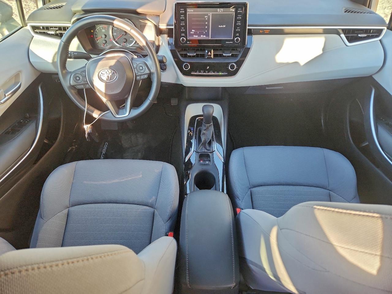 2021 Toyota Corolla se