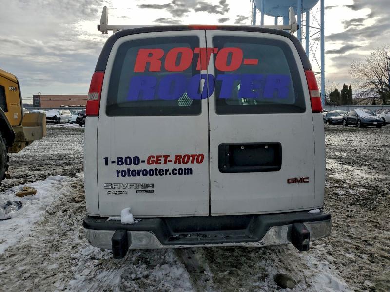 2016 GMC Savana G2500