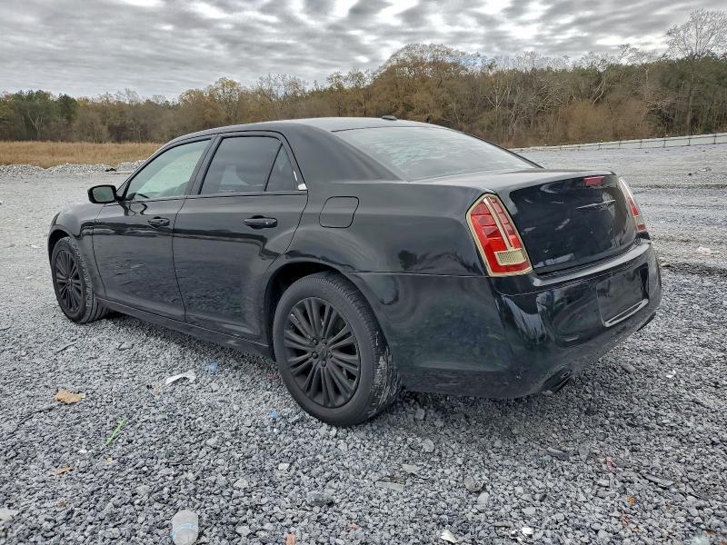 2013 Chrysler 300c Luxury