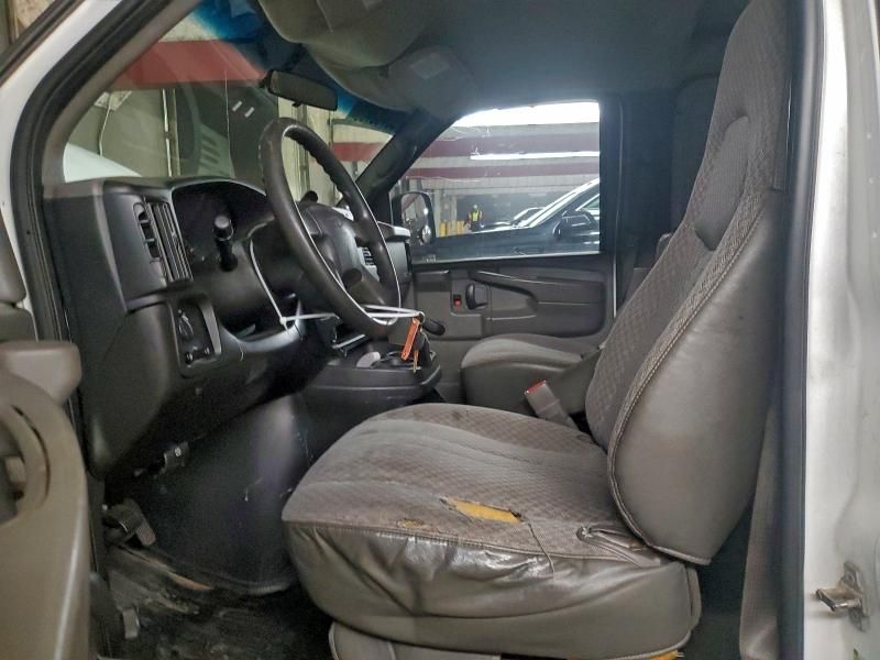 2005 Chevrolet Express G2500 Delivery van