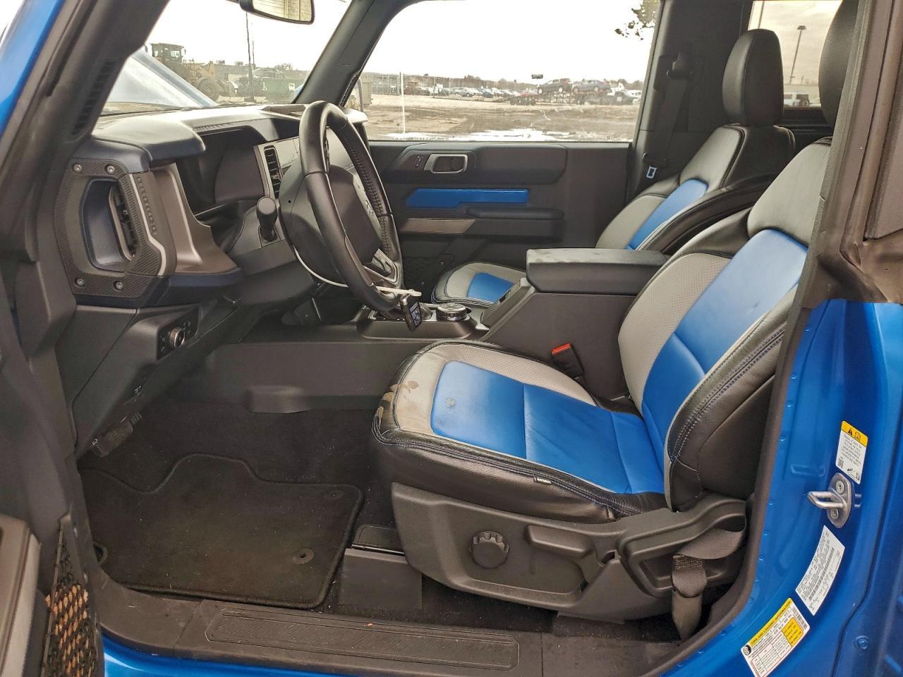2023 Ford Bronco Base