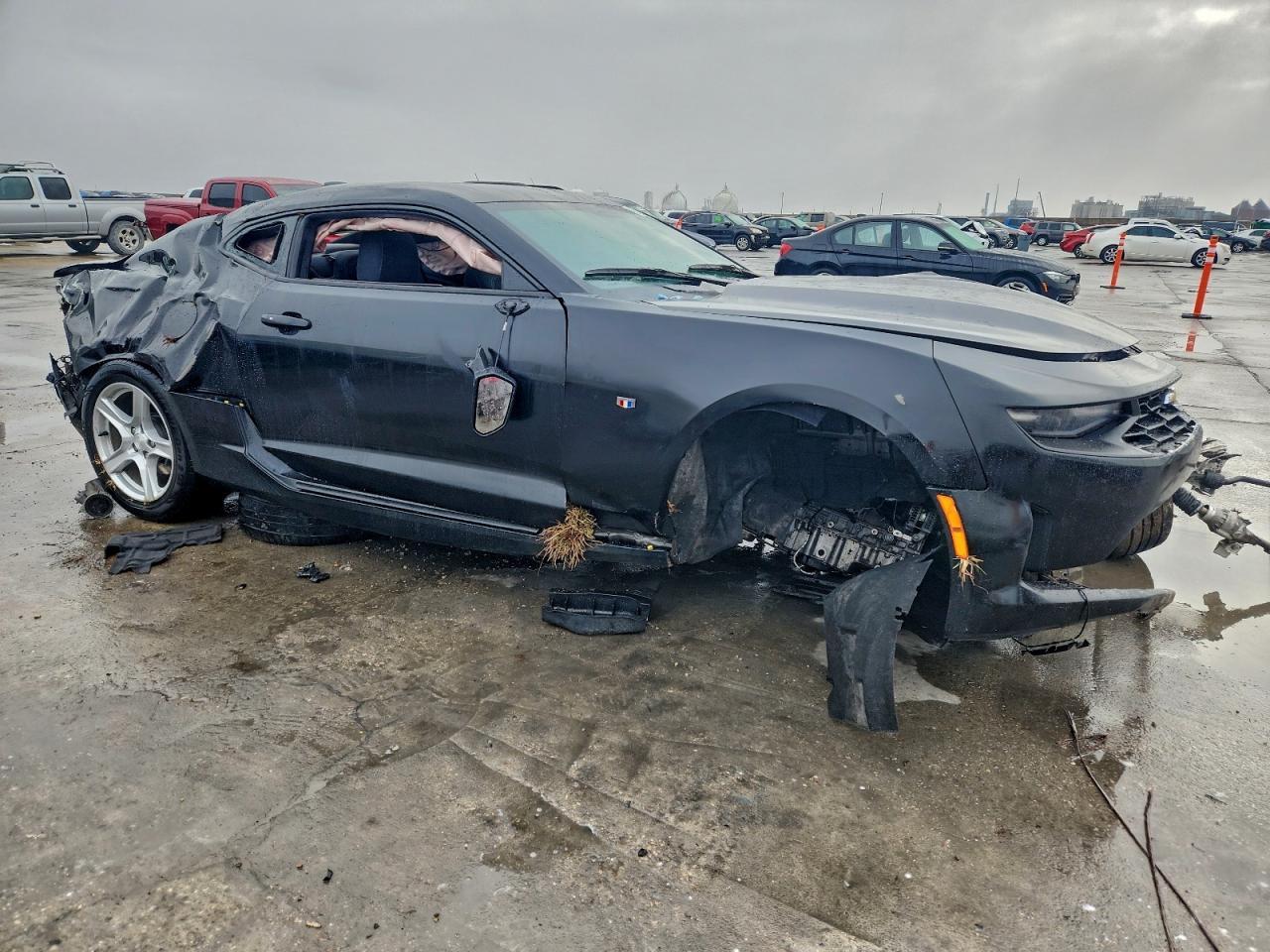 2023 Chevrolet Camaro ls
