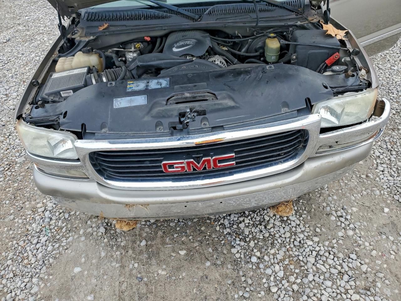 2002 GMC New Sierra C1500