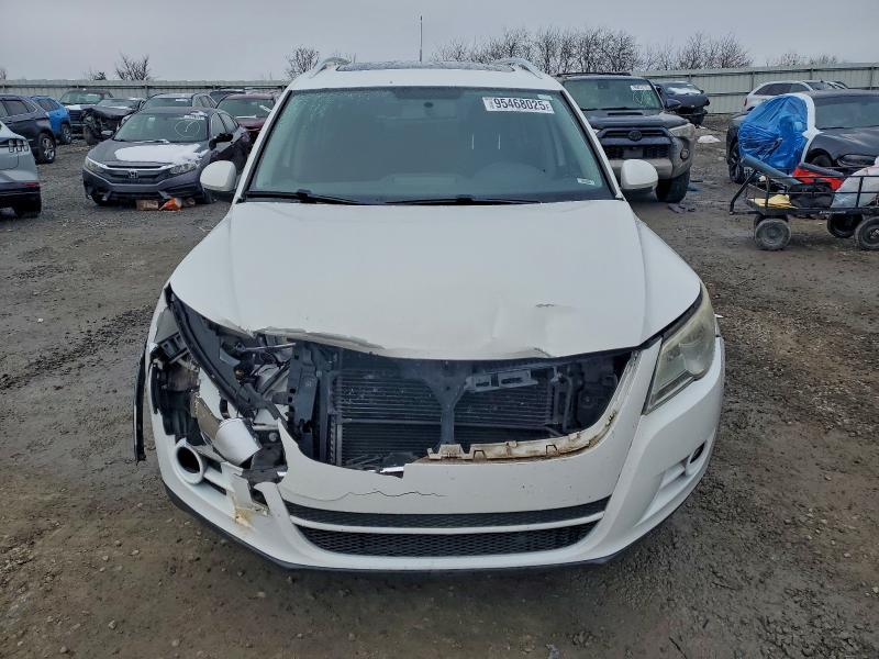 2011 Volkswagen Tiguan s