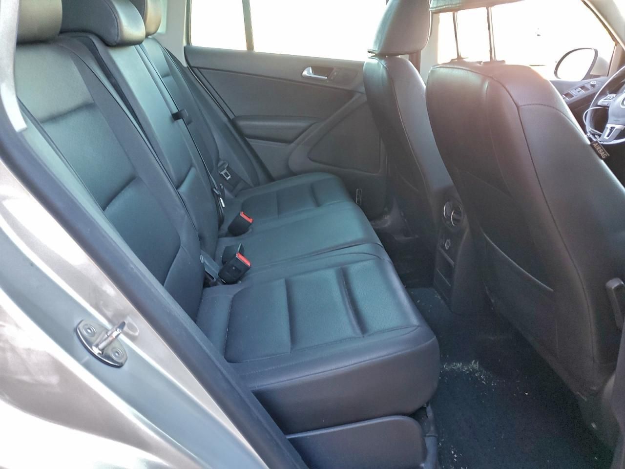 2014 Volkswagen Tiguan s