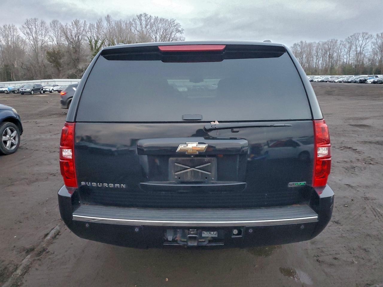 2011 Chevrolet Suburban K1500 ltz