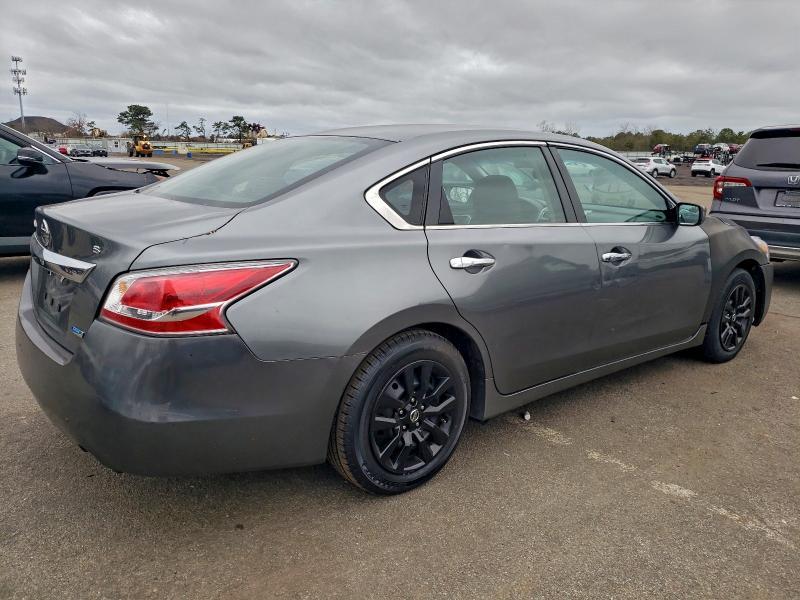 2014 Niss Altima