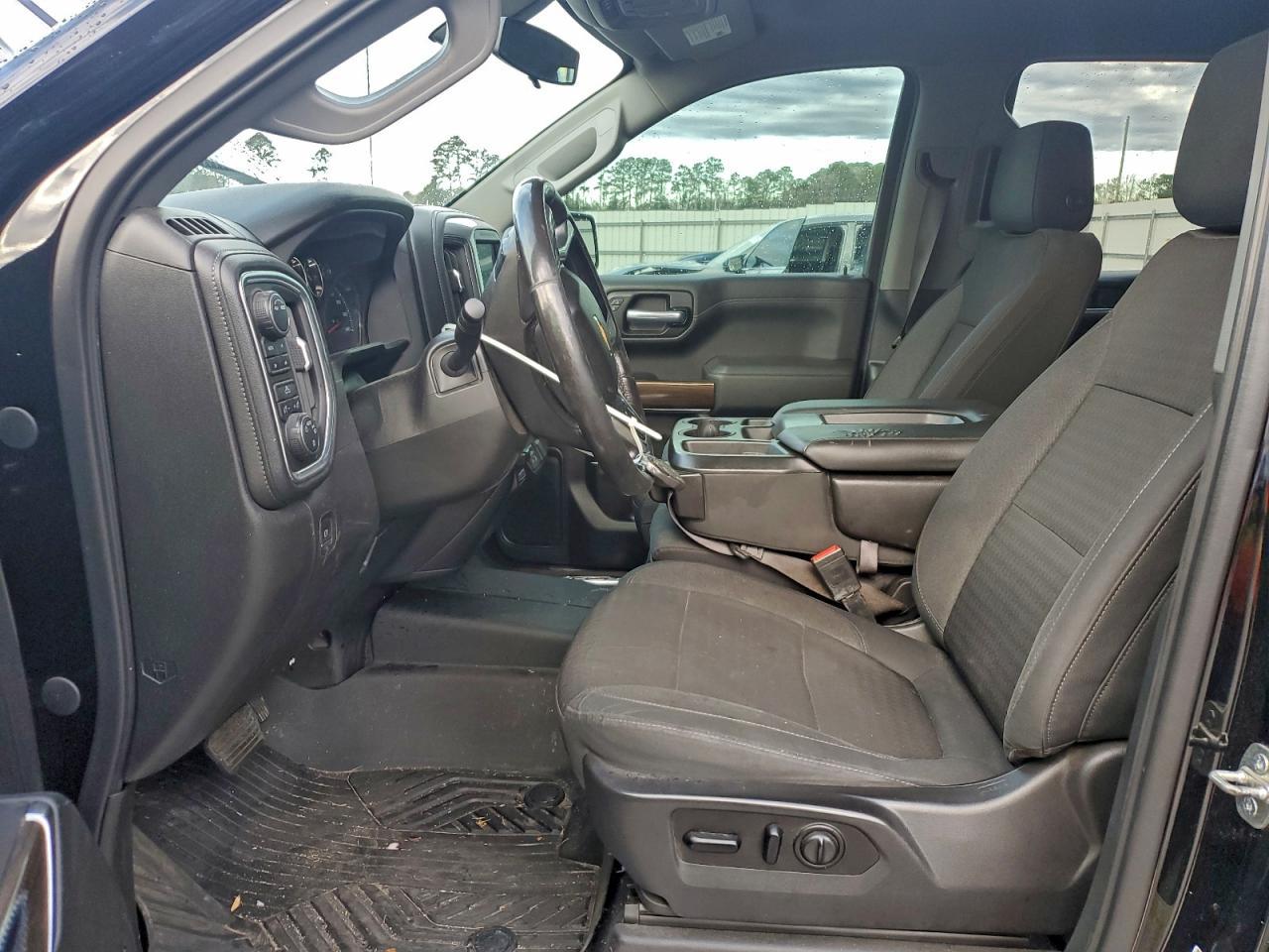 2020 Chevrolet Silverado K1500 lt