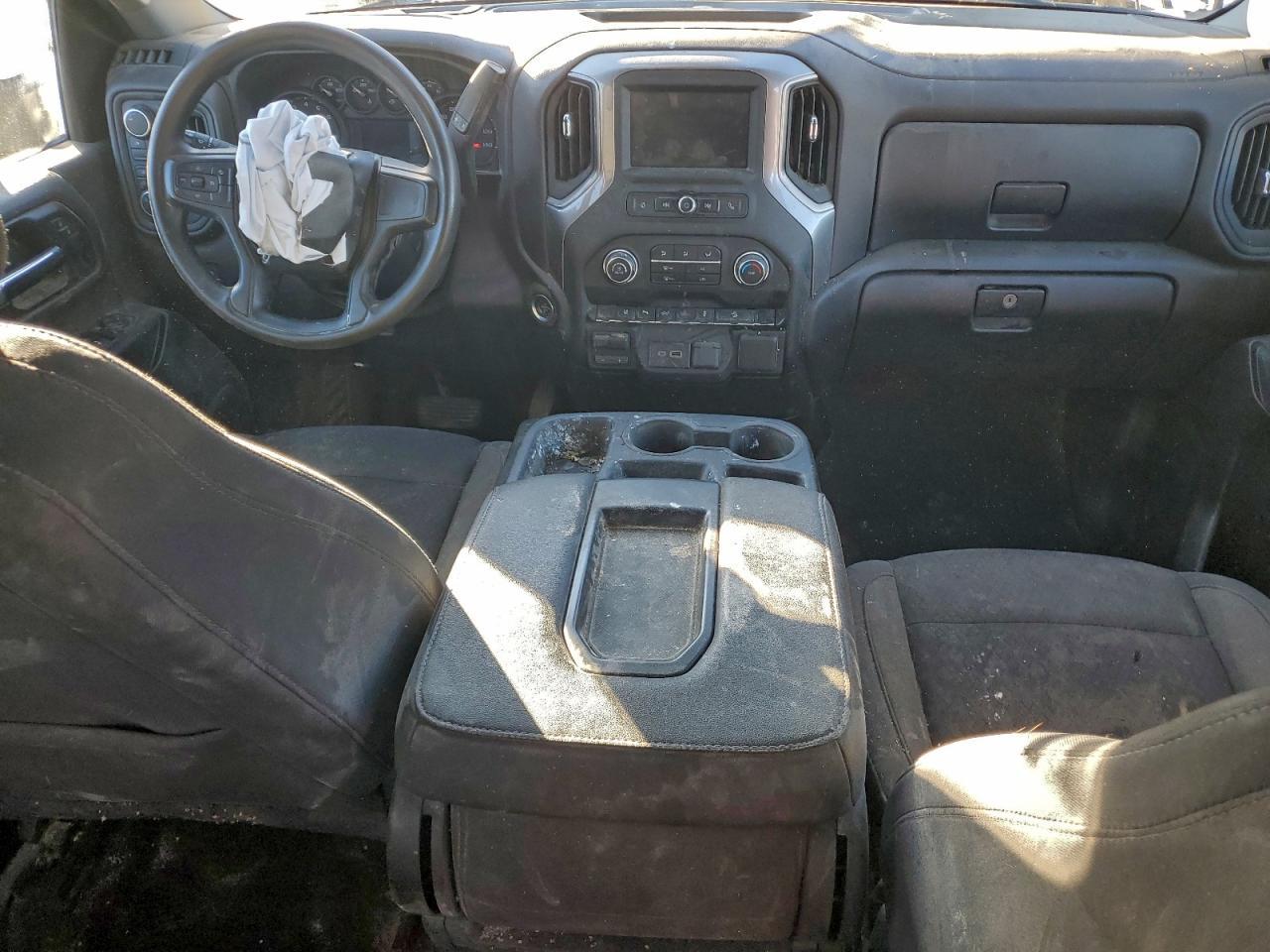 2024 Chevrolet Silverado K2500 Custom