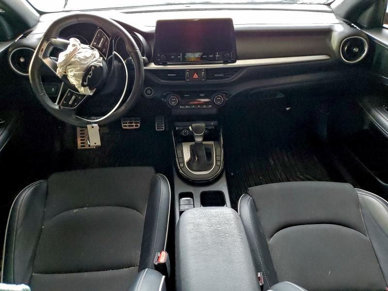 2024 KIA Forte gt Line