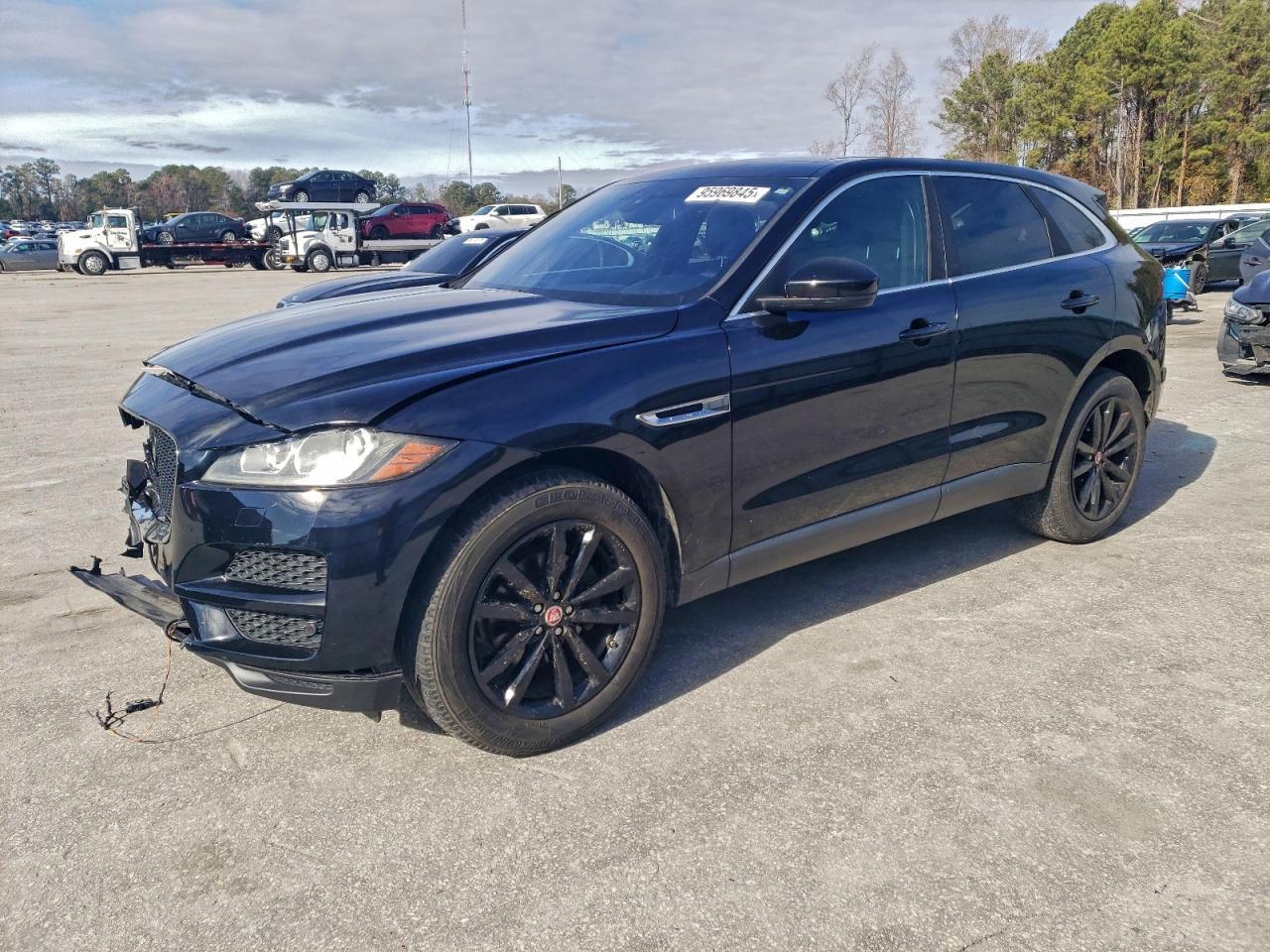 2017 Jaguar F-pace Prestige