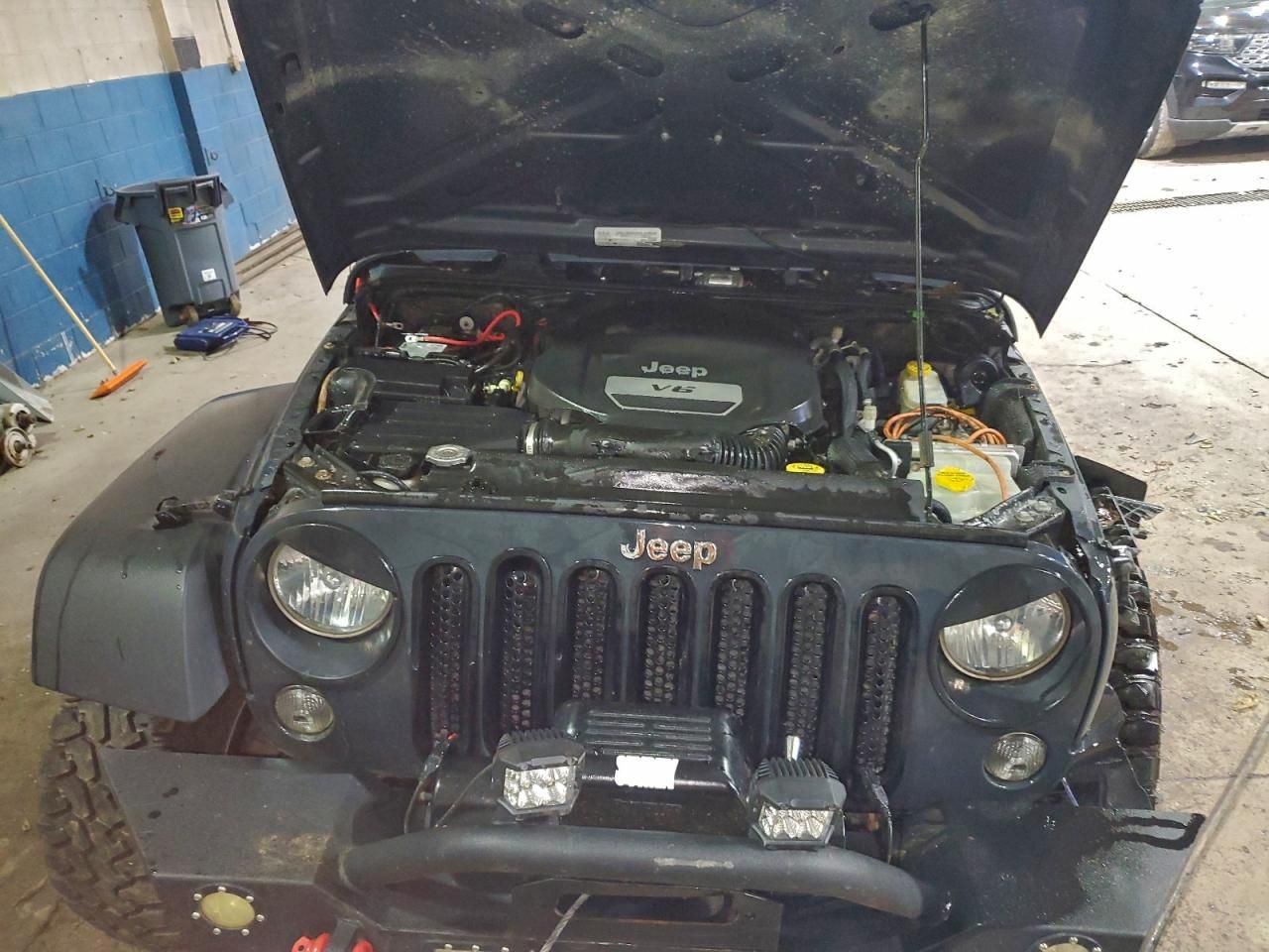 2018 Jeep Wrangler Sport