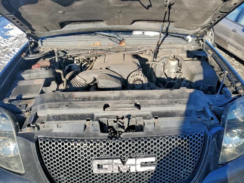 2012 GMC Yukon Denali