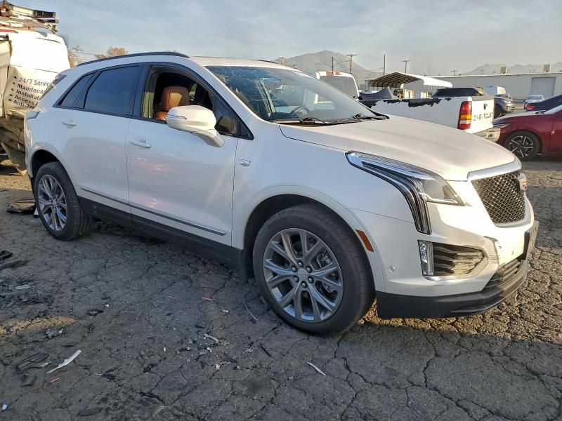 2021 Cadillac XT5 Sport
