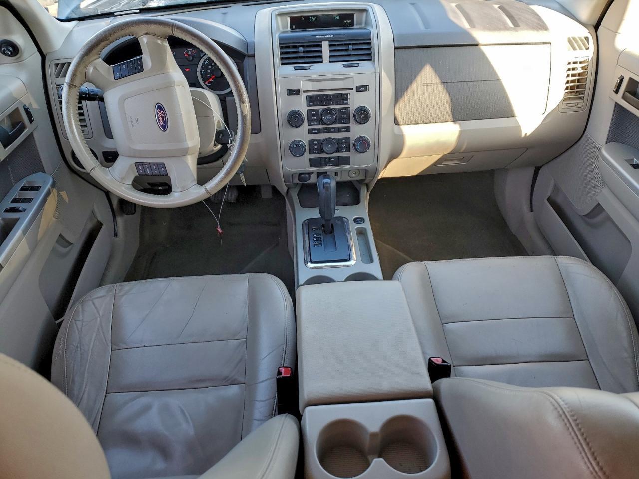 2010 Ford Escape xlt