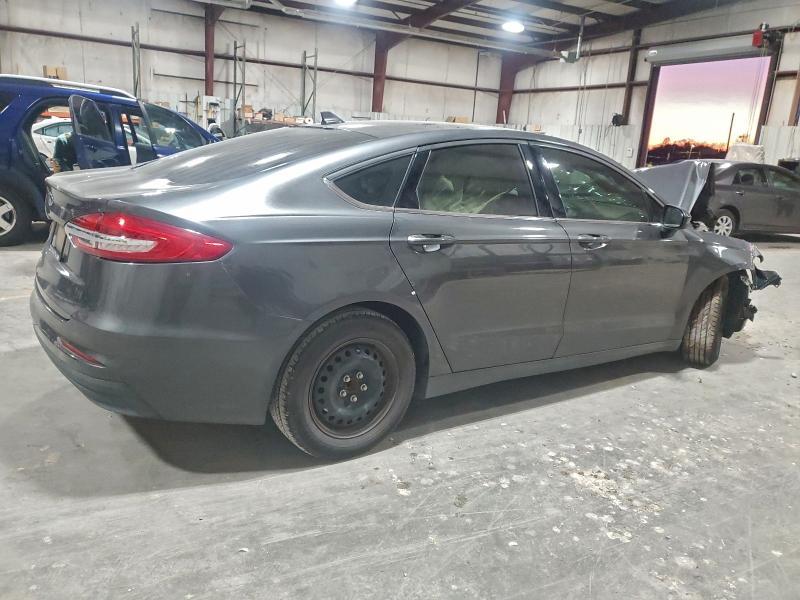 2020 Ford Fusion s