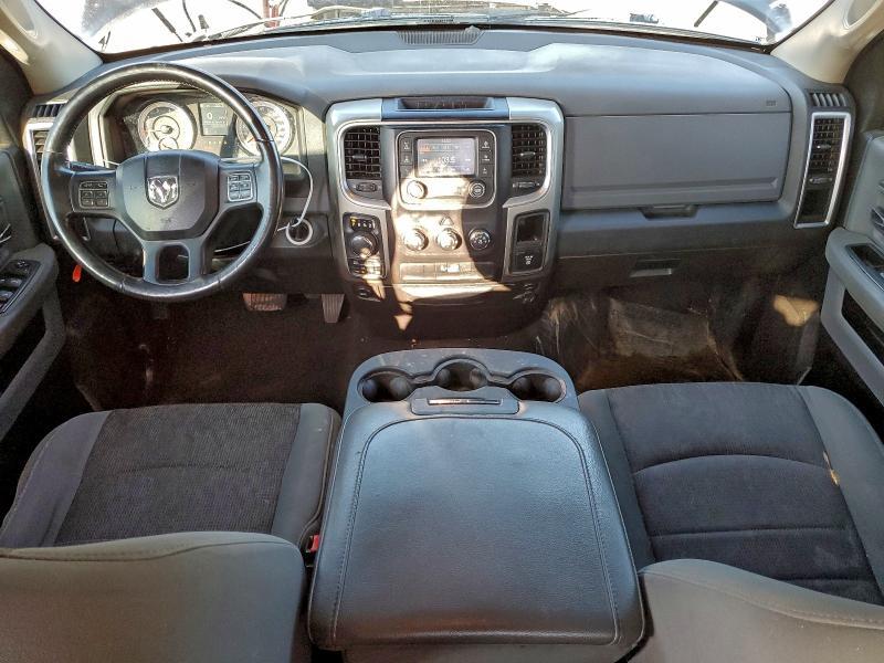 2015 Dodge Ram 1500 slt