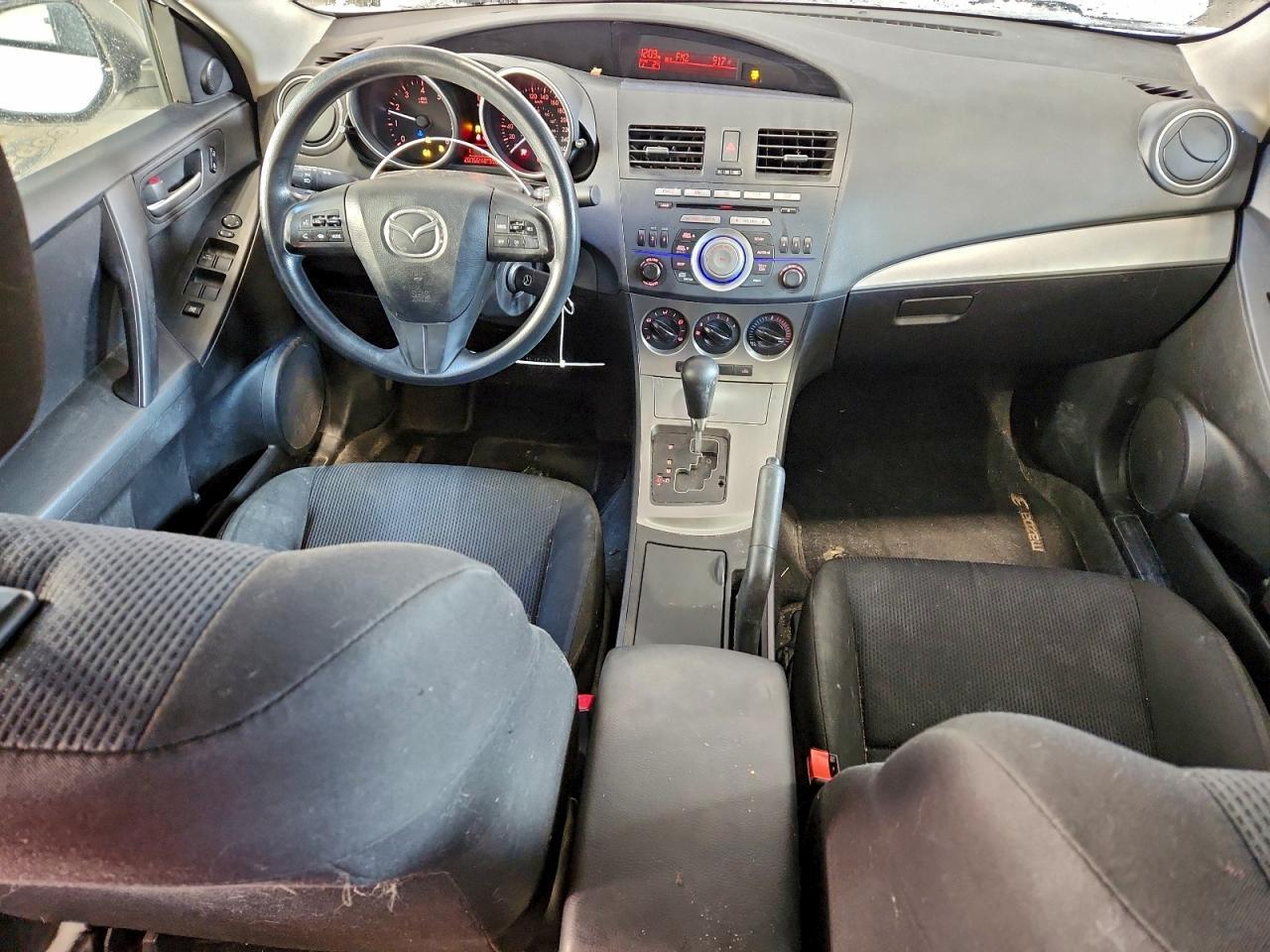 2011 Mazda 3 I
