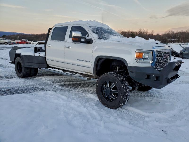 2018 GMC Truck Sierra 3500 CR 4X4 N