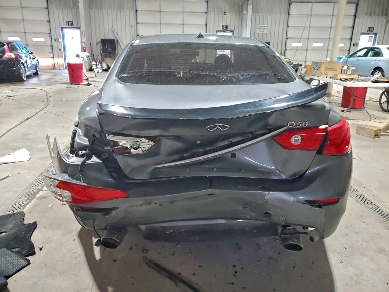 2016 Infiniti Q50 Base