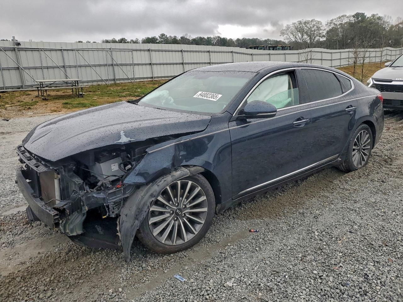 2017 KIA Cadenza Premium