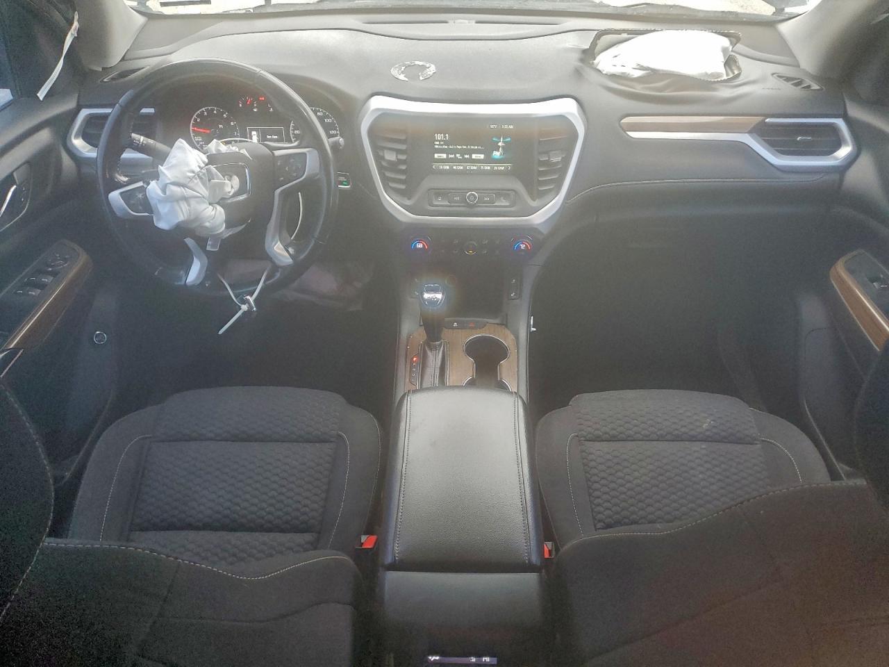 2017 GMC Acadia sle