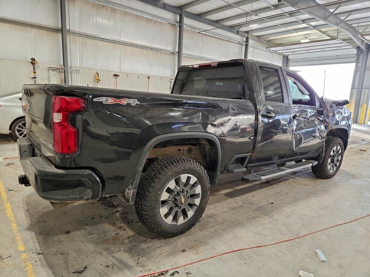 2022 Chevrolet Silverado K2500 Custom