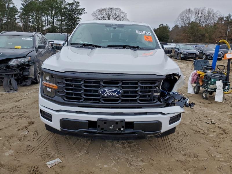 2025 Ford F150 xl