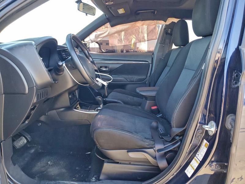 2018 Mitsubishi Outlander se