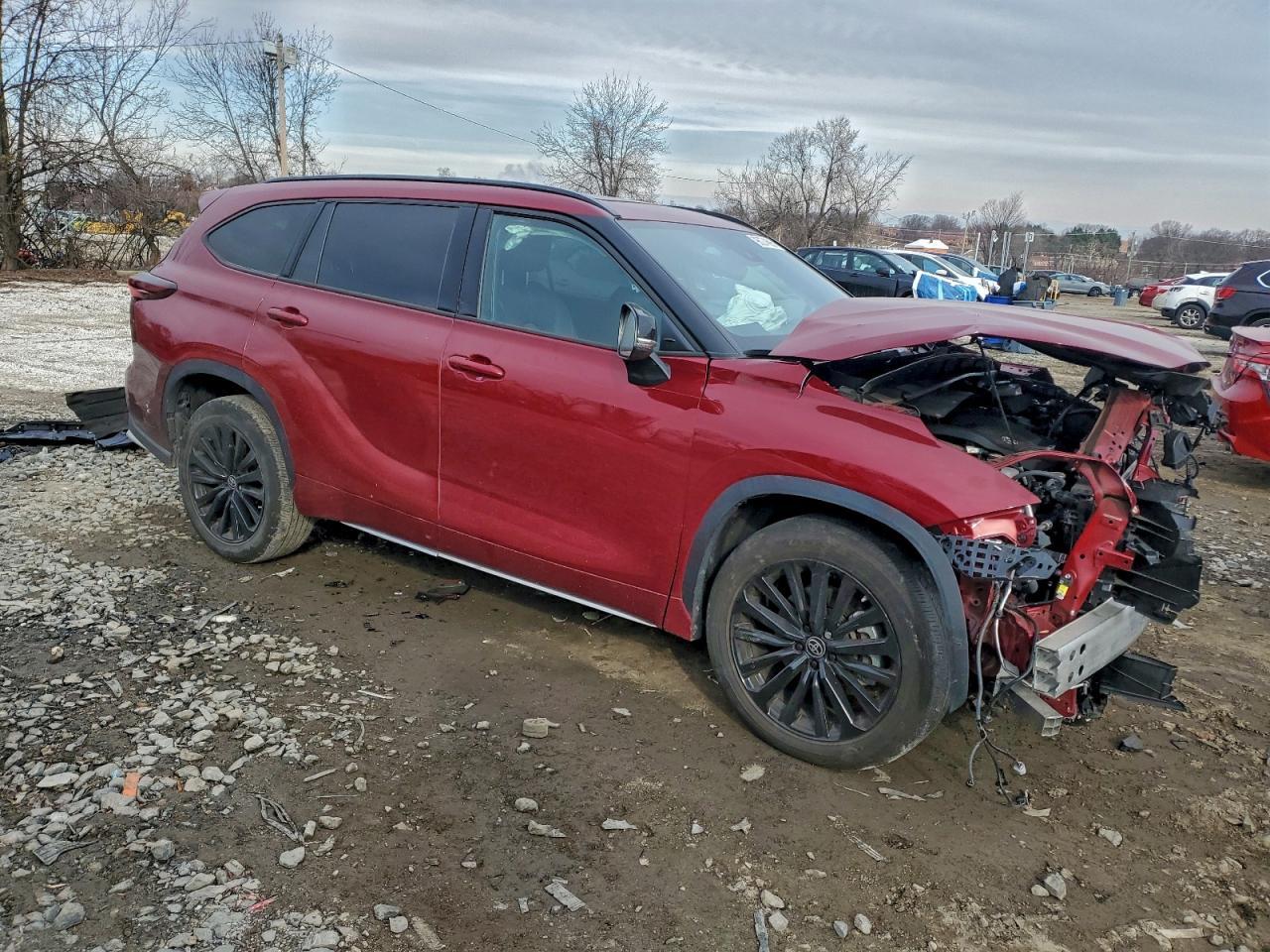 2024 Toyota Highlander le