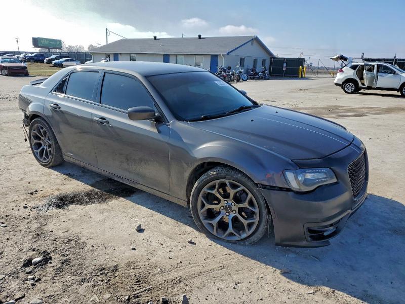 2015 Chrysler 300 s