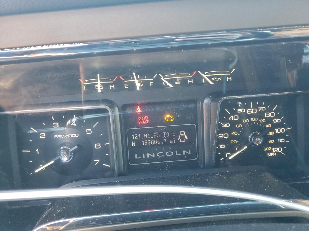 2012 Lincoln Navigator l