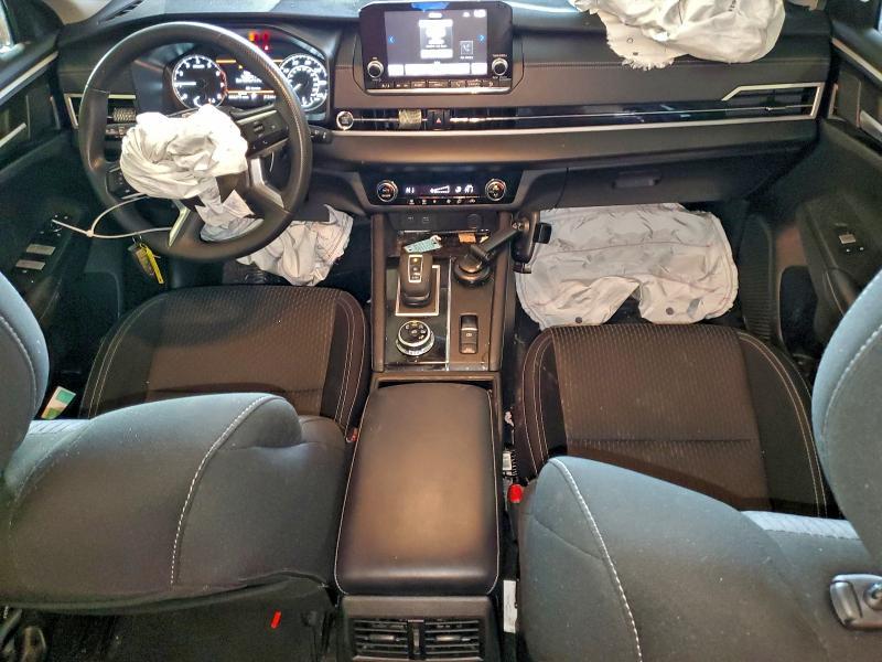2024 Mitsubishi Outlander es
