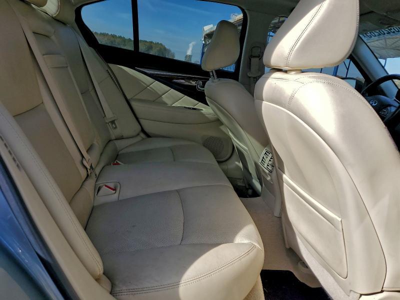 2016 Infiniti Q50 Hybrid