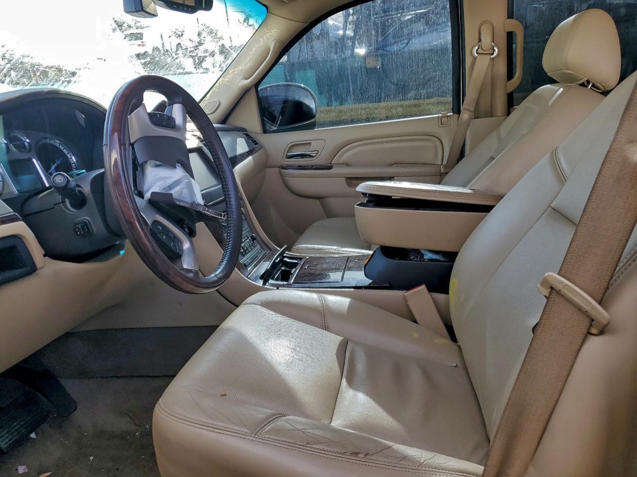 2012 Cadillac Escalade Premium