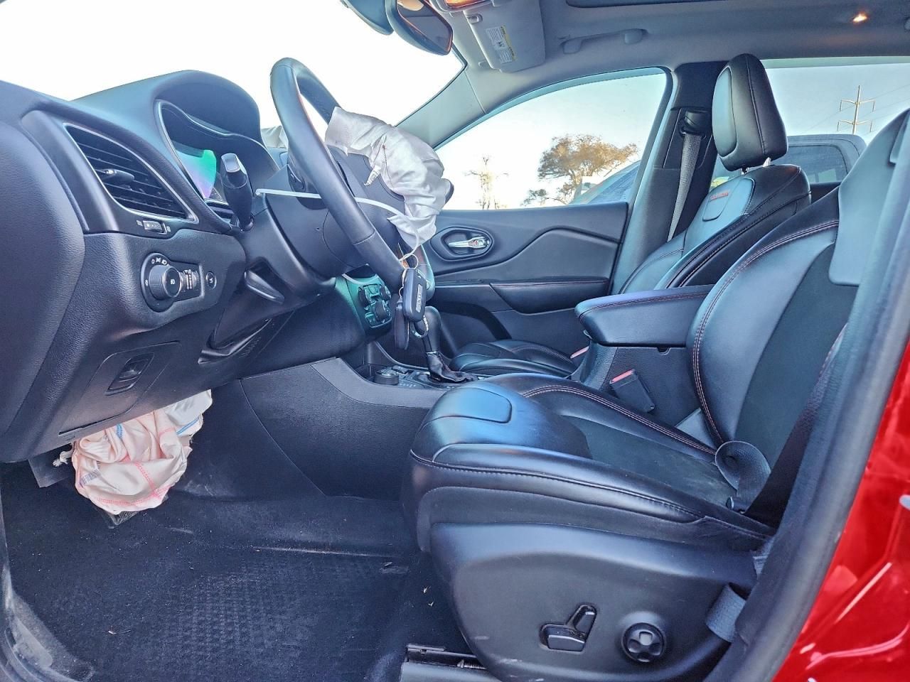 2019 Jeep Cherokee Trailhawk