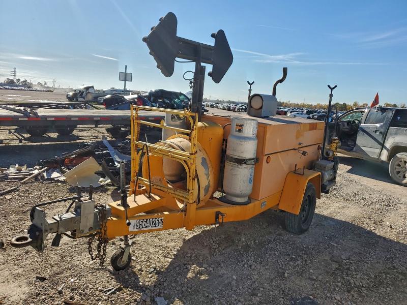 2001 Pelsue Manhole Support Trailer