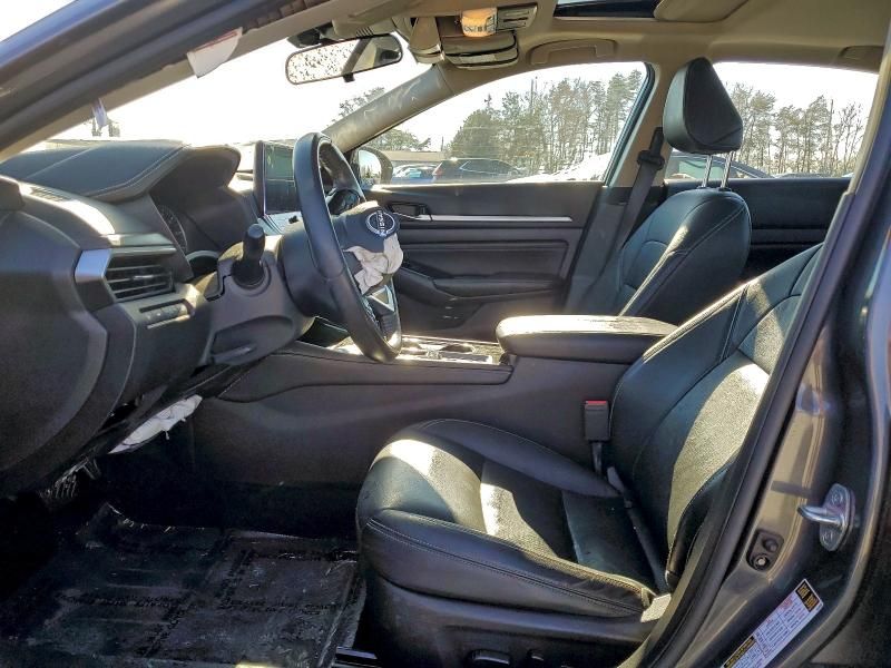 2023 Nissan Altima sl